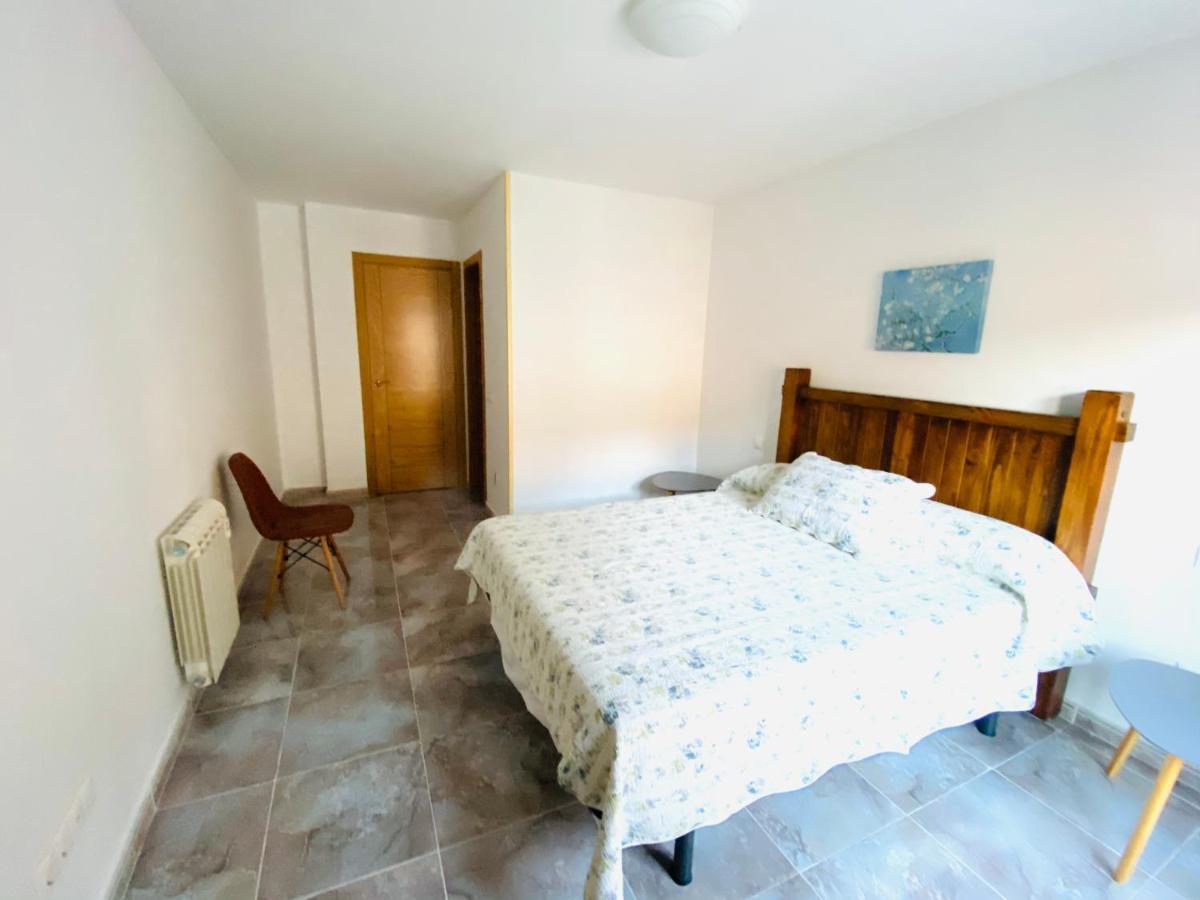 Vut La Taberna I Villa Poyales Del Hoyo Bagian luar foto